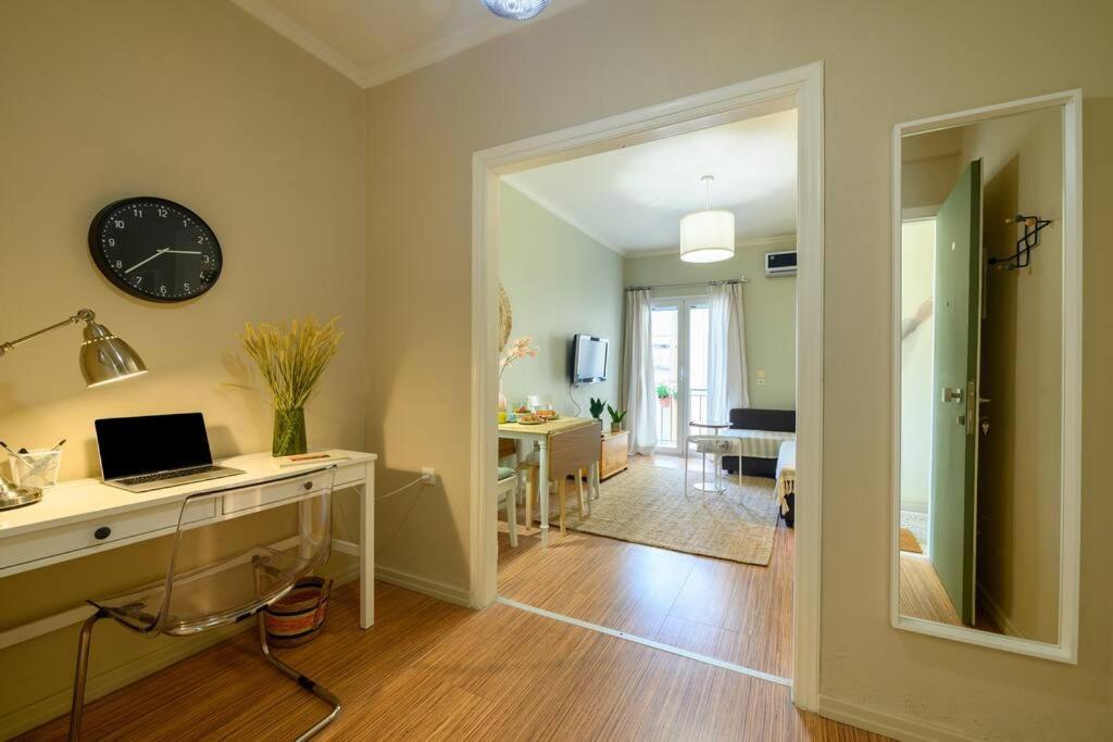 Meraki Down Town Apartment コルフ島 エクステリア 写真