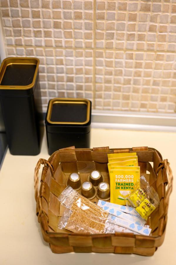 Meraki Down Town Apartment コルフ島 エクステリア 写真
